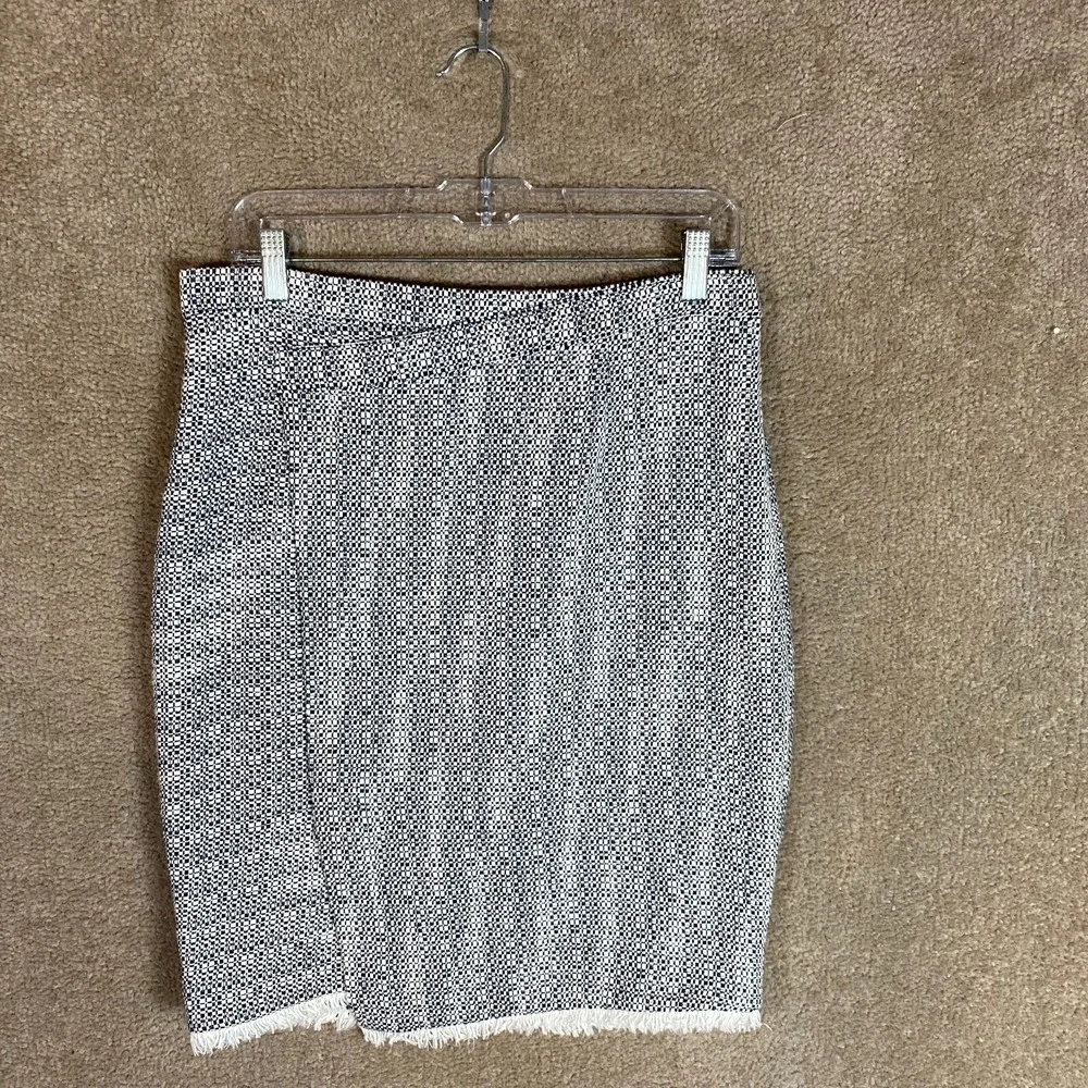 Brooks Brothers‎ Pencil Faux Wrap Skirt Women Size 6 Navy/White Woven Fringe Hem
